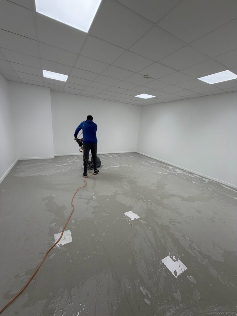 Nettoyage fin de chantier lycée hélène boucher toulouse